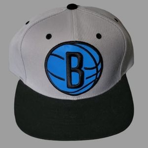 Boston Celtics, Mitchell & Ness NBA Snap Back.